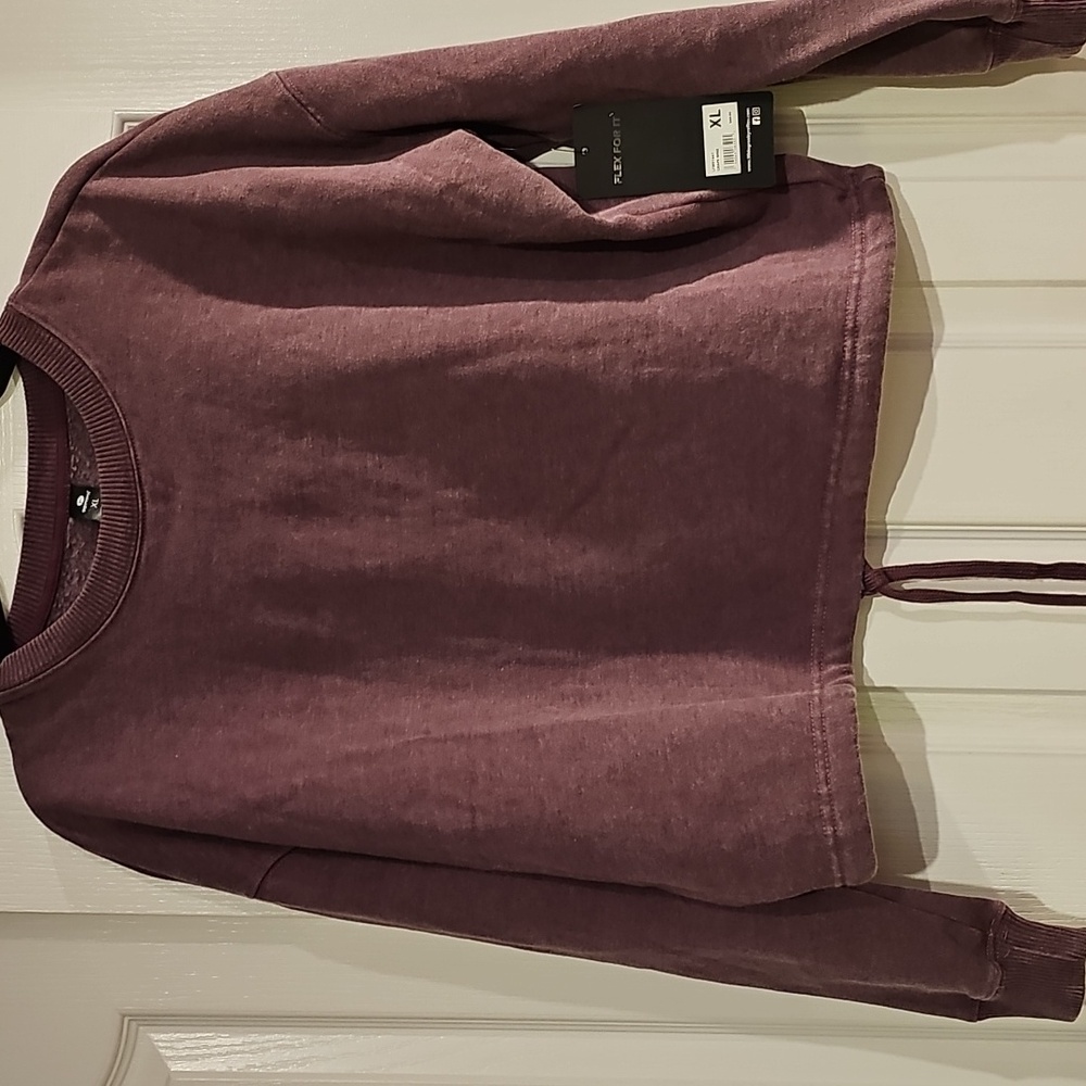 90 Degrees By Reflex Sweatshirt - NWT